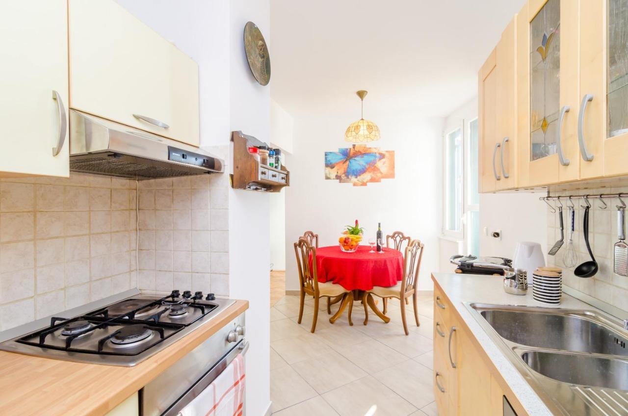 Sun City Apartment Dubrovnik Buitenkant foto
